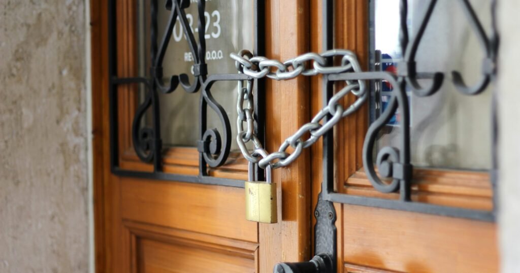 image showing locked door like a closed mind that cannot heal